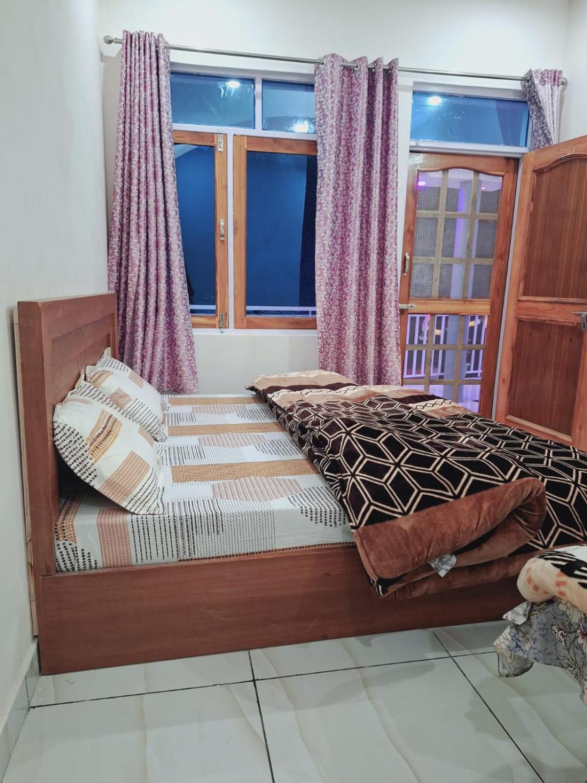 Chandarshila Hike Homestay Ukhimath Exterior photo