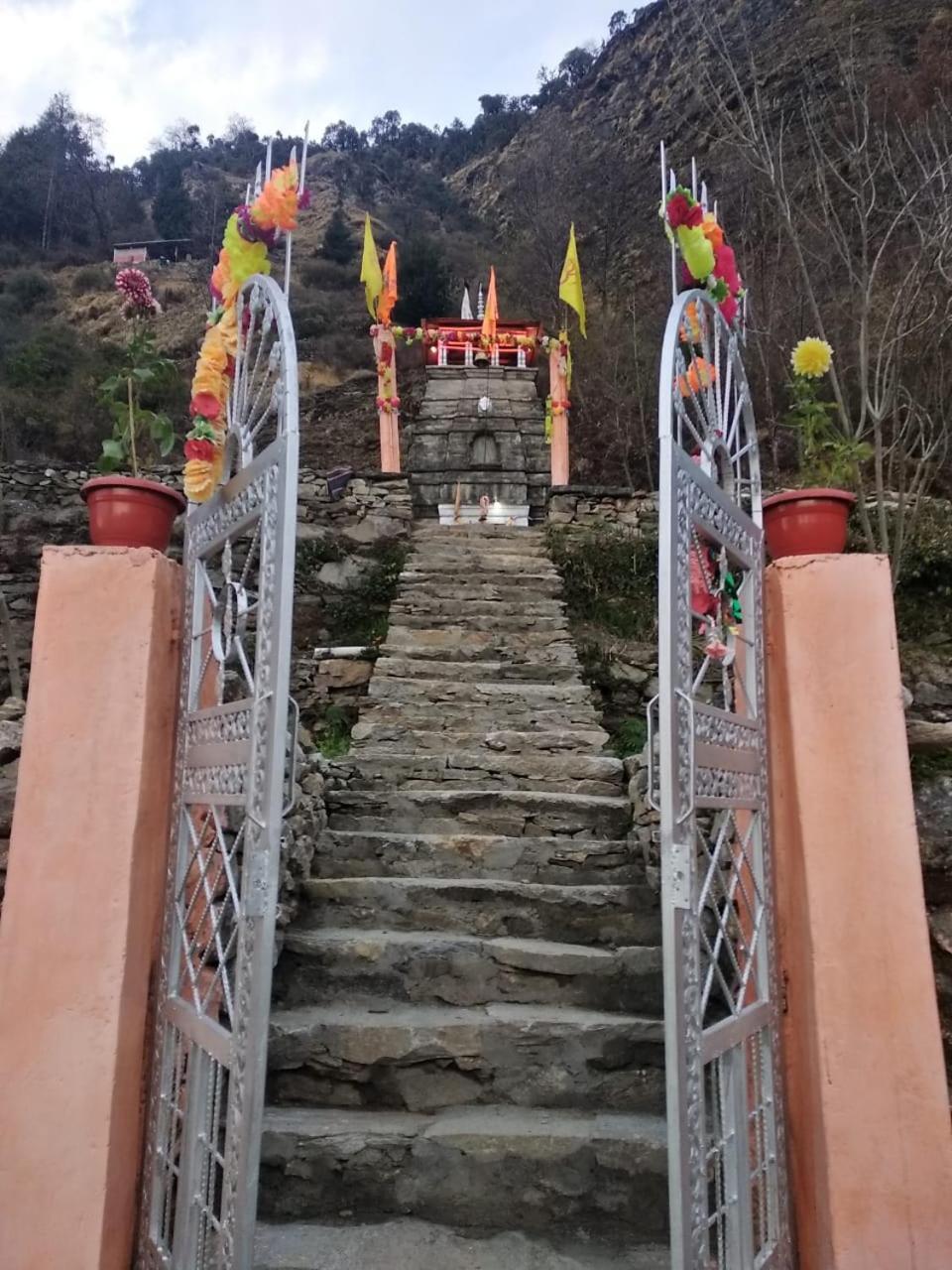 Chandarshila Hike Homestay Ukhimath Exterior photo